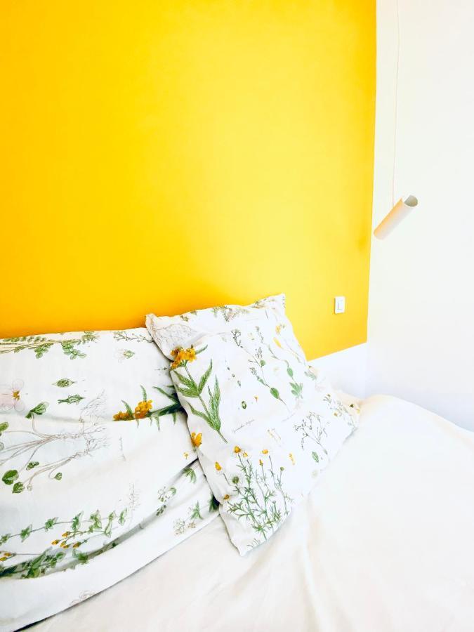 Chambre Arty Chez Minuit Deux Mâcon 外观 照片