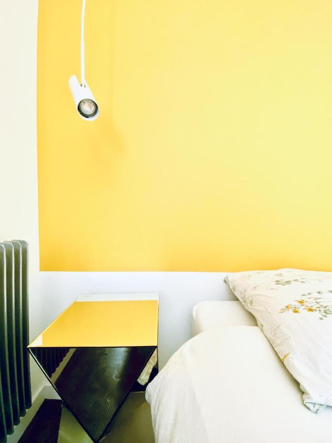 Chambre Arty Chez Minuit Deux Mâcon 外观 照片
